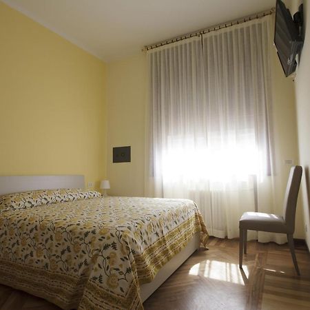 Italy Inn Genova Værelse billede